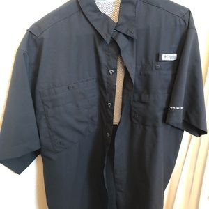 COLUMBIA thermacool BLACK BUTTON UP SHIRT